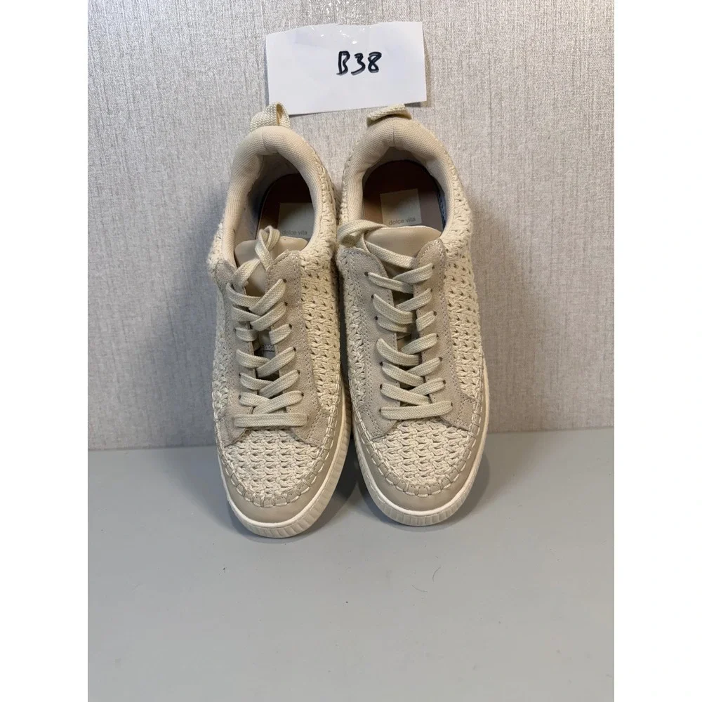 Dolce Vita Nicona Women's Fashion‎ Sneakers Sandstone Knit Size 9.5